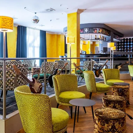 Mightytwice فندق