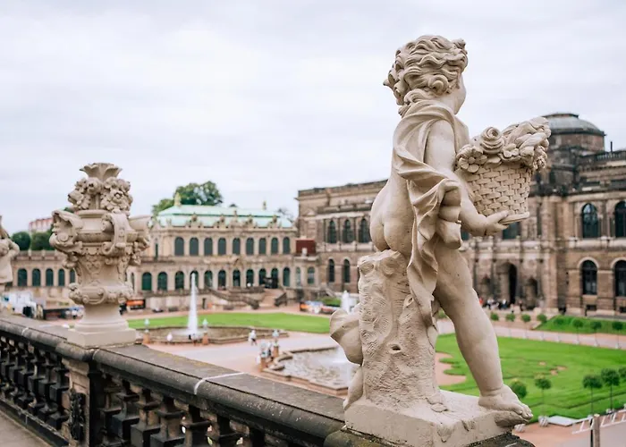 Mightytwice فندق