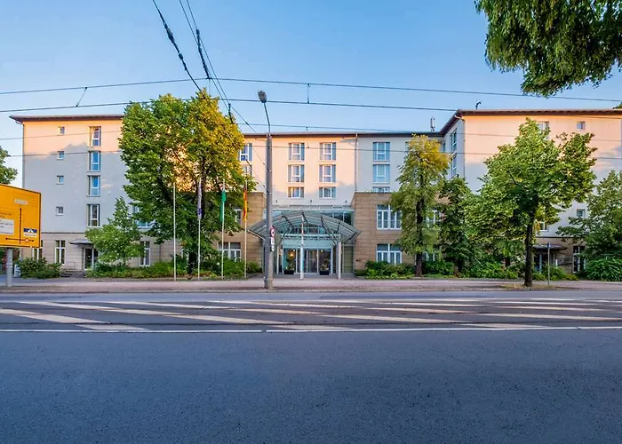 فندق Mightytwice 4*