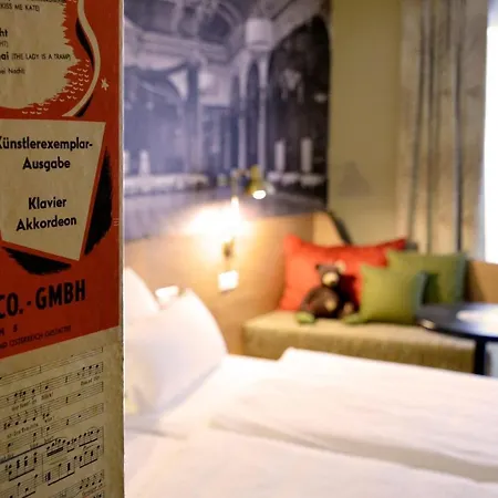 Mightytwice Hotel 4*