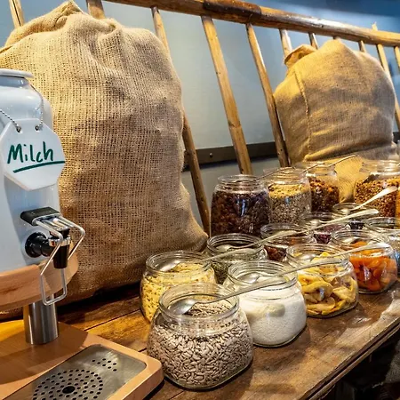 Hotel Mightytwice 4*