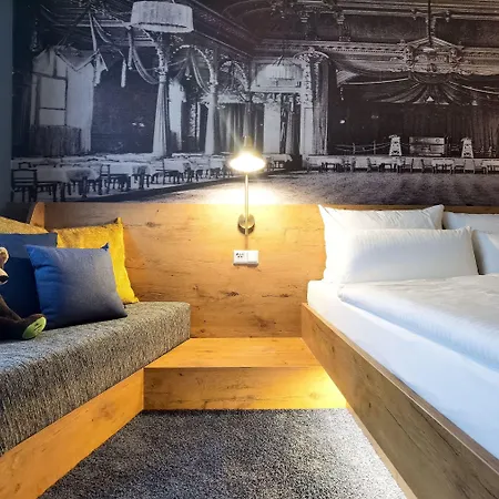 Mightytwice 4* Dresden