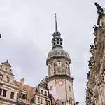 Mightytwice Szálloda Drezda