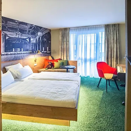 Hotel Mightytwice 4*