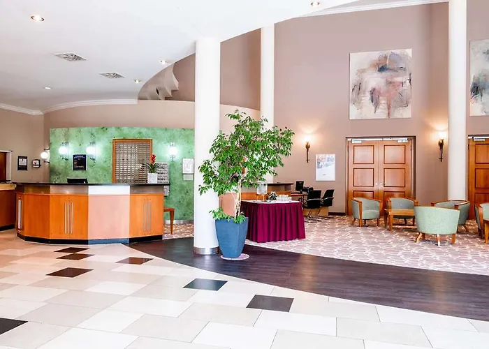 Mightytwice Hotel 4*